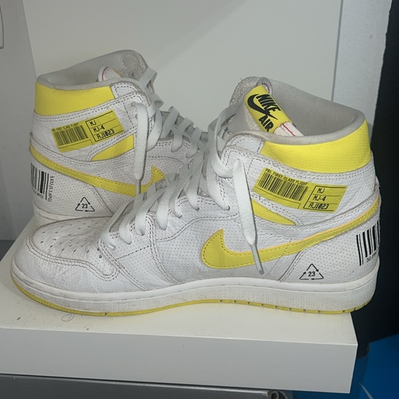 Jordan 1 High “First Class” - Picture 2 of 3